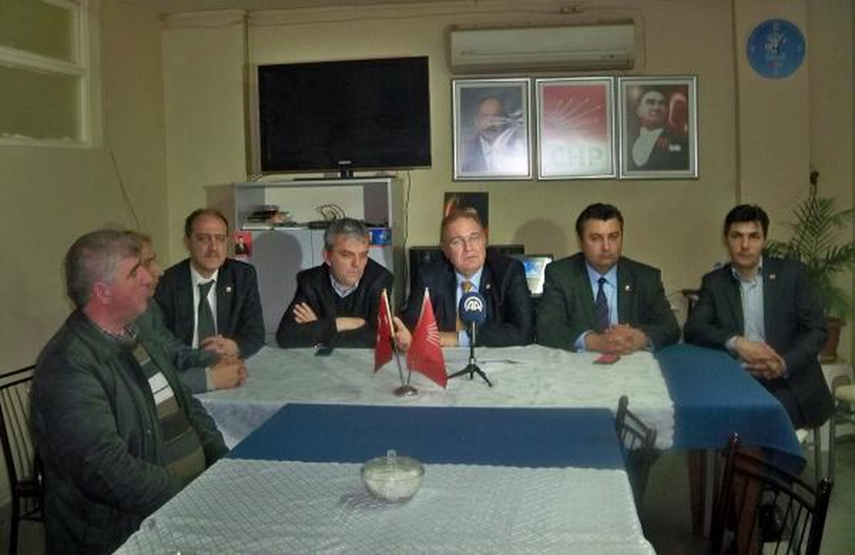 CHP\'li Öztrak: Başbuğ Bakan Çocuklarından Sonra Serbest Kaldı