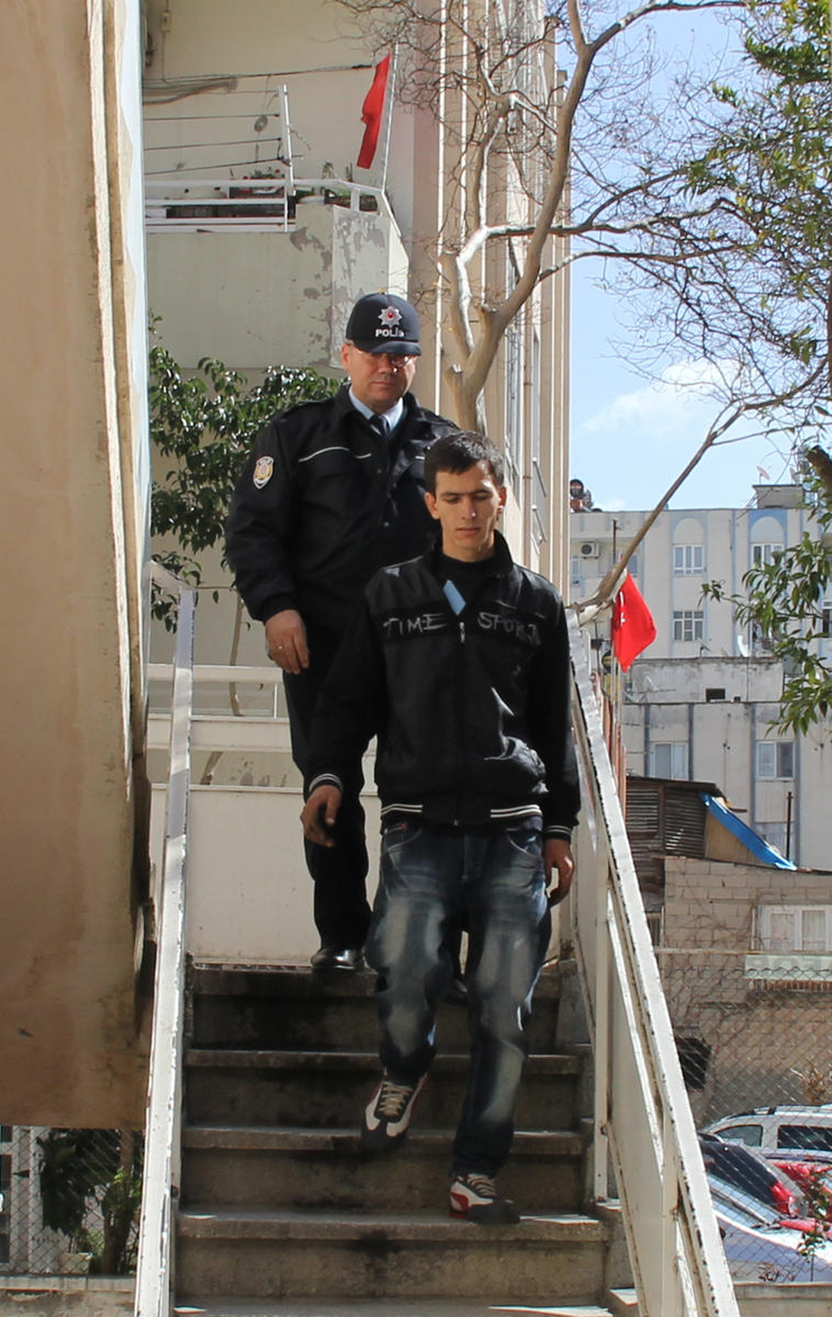 Adana\'da Demiryolunda Civata Hırsızlığı