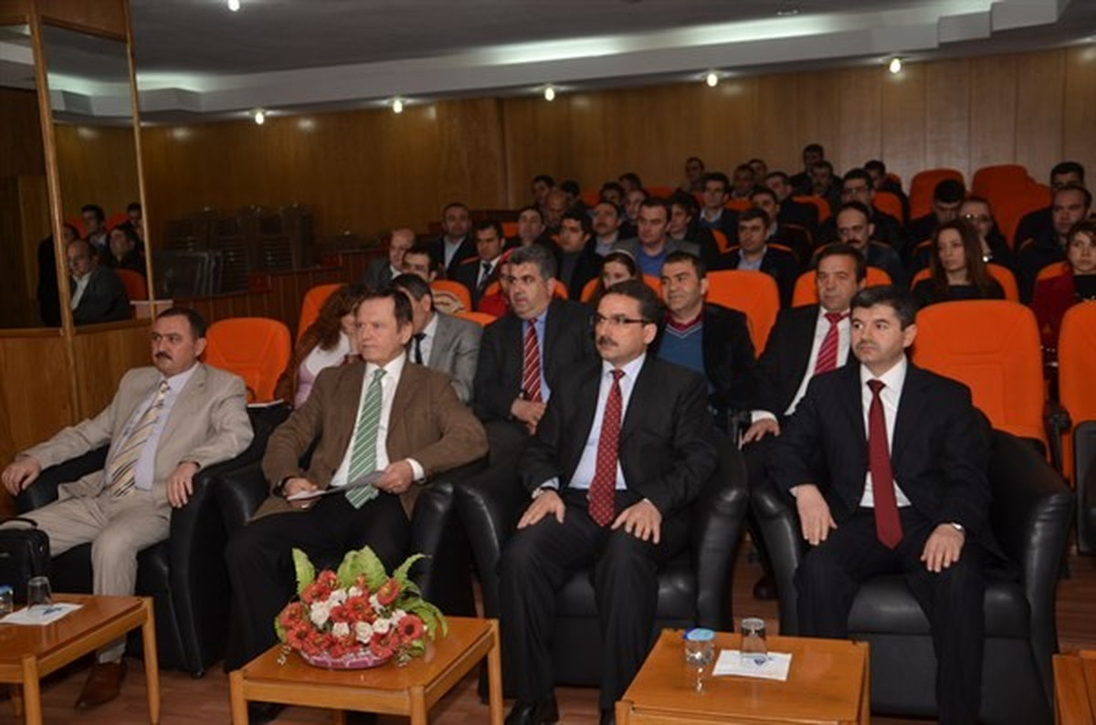 Erzurum Obm\'de İzin İrtifak ve Arcgis Eğitimi