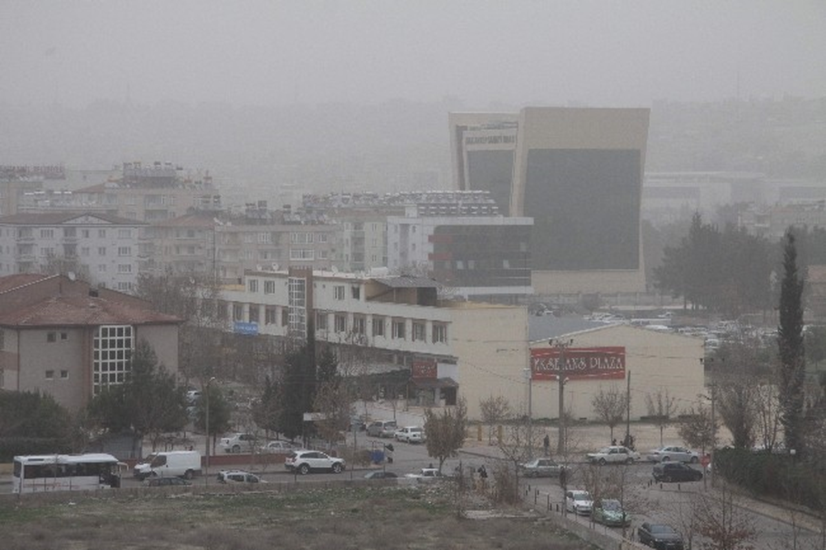 Gaziantep\'te Toz Bulutu Etkili Oldu