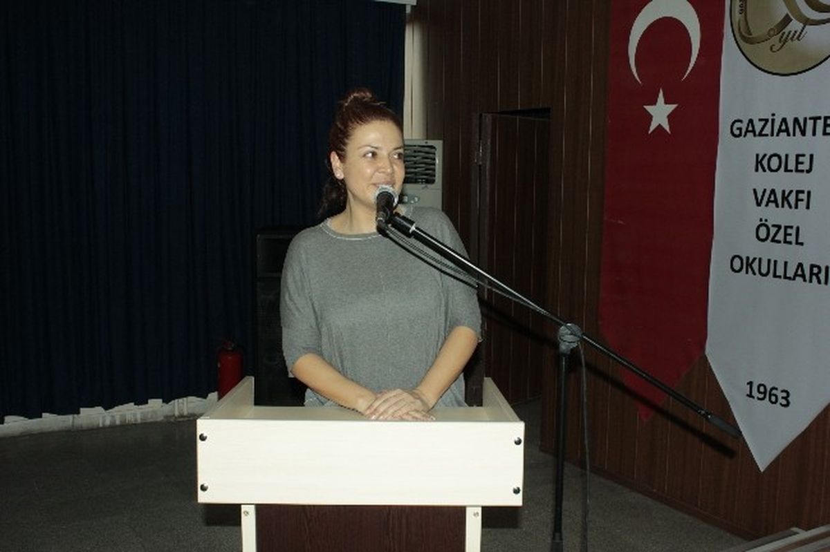 Gkv Özel Liseleri\'nde Canlılardaki Teknoloji Konulu Söyleşi Yapıldı