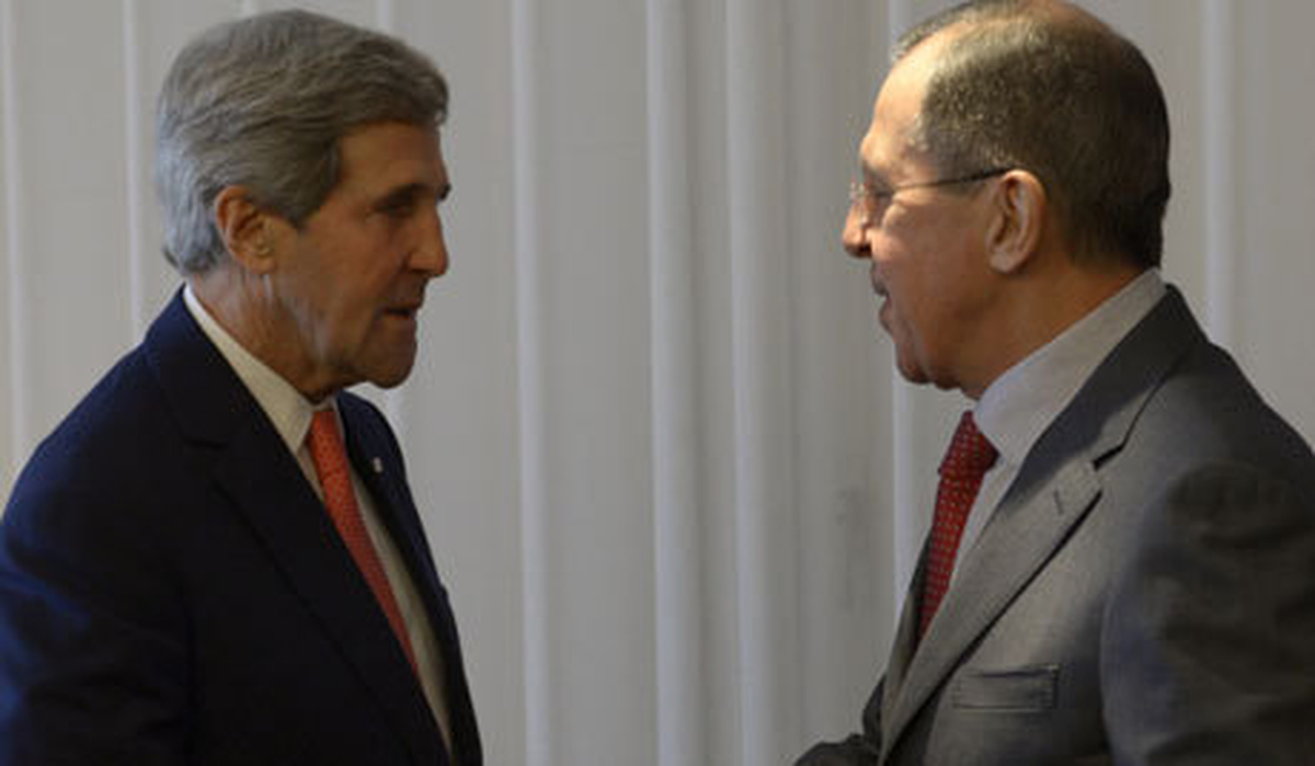 Kerry, Lavrov ve Yatsenyuk ile Görüştü