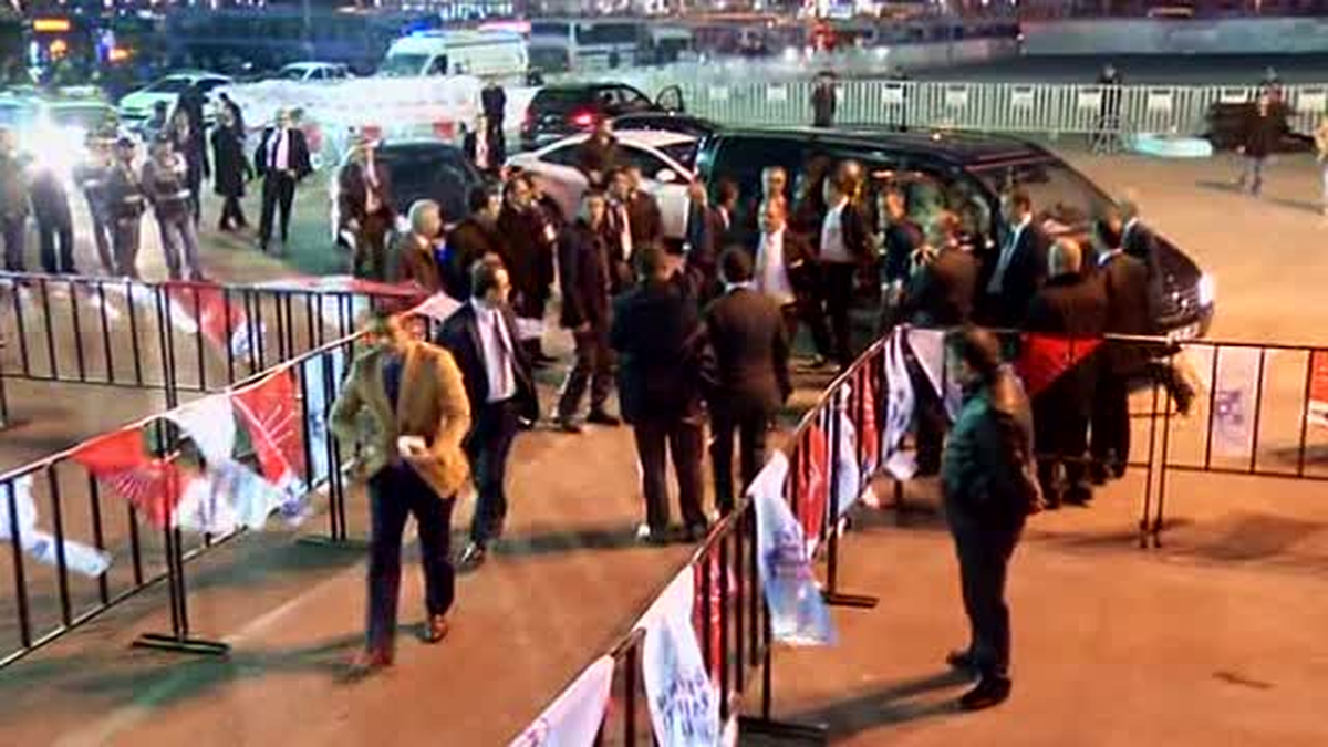 Kılıçdaroğlu: "Bu ülkede herkesin huzur içinde yaşamasını isteriz" -