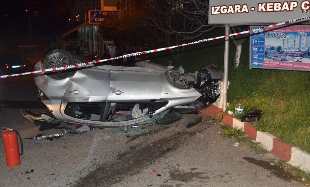 Kocaeli\'de Kaza: 2 Yaralı
