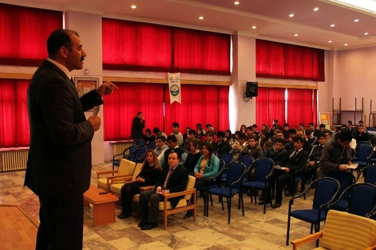 Erzincan\'da Öğrenci Meclisi Temsilcileri Toplantısı Yapıldı