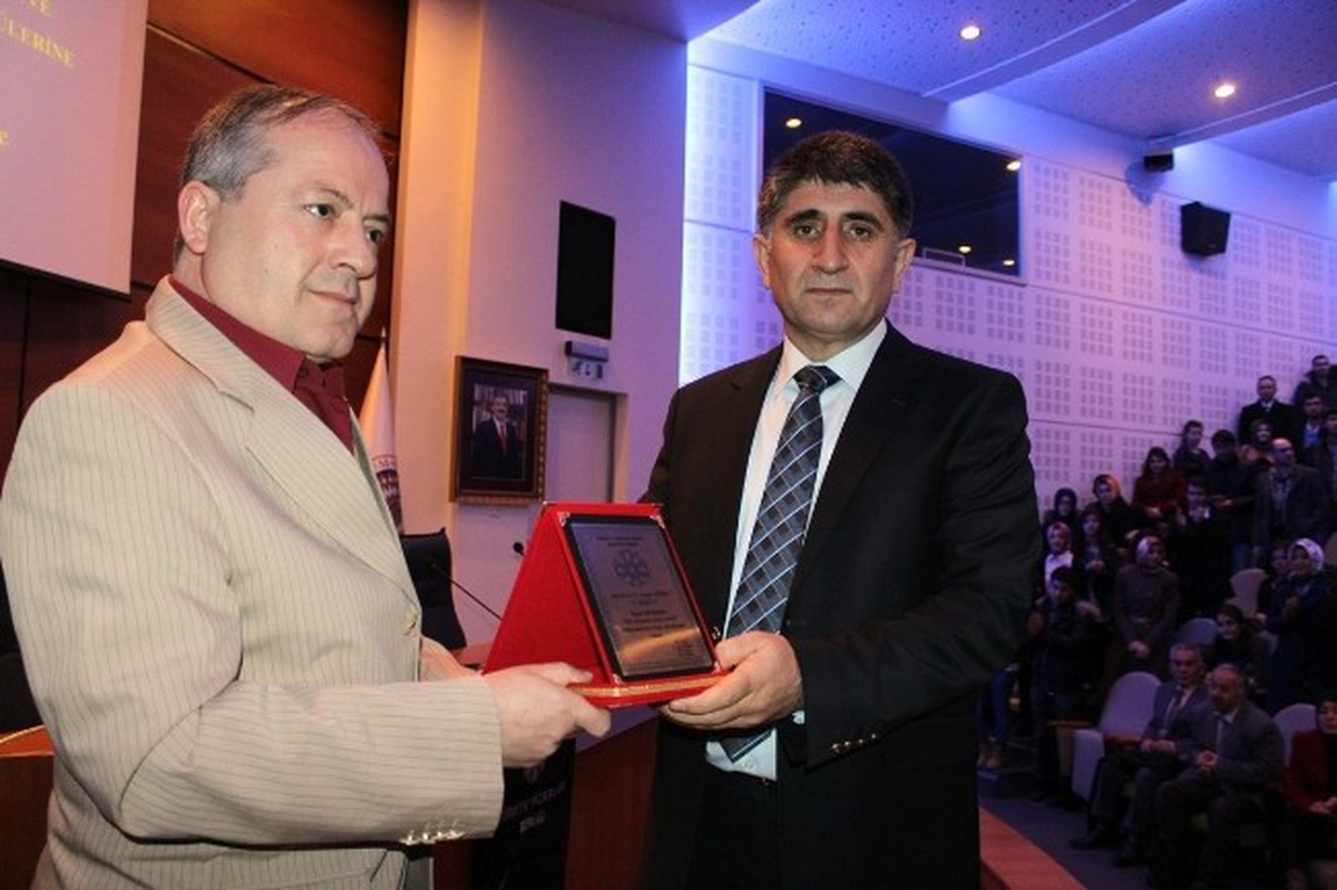Prof.dr.alyılmaz Tyb Erzurum Şubesi\'nin Düzenlediği Konferansta Konuştu