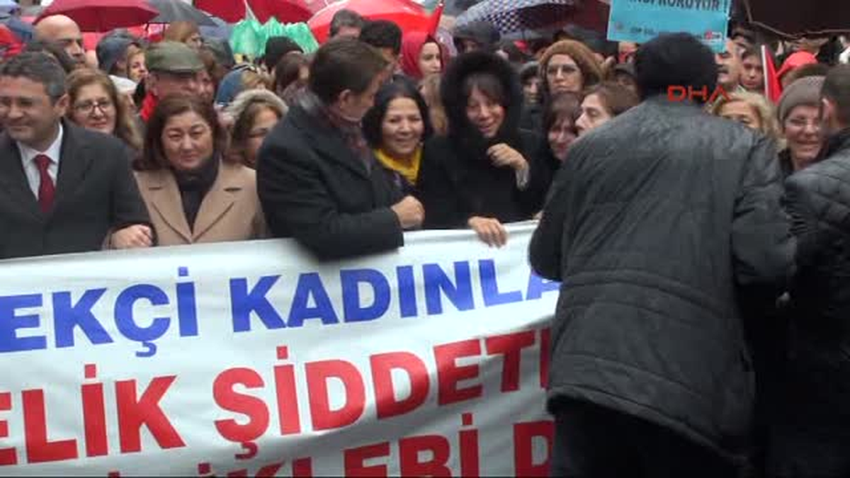 Sarıgül: Kadınlarımızın Üzerinden Elinizi Çekin