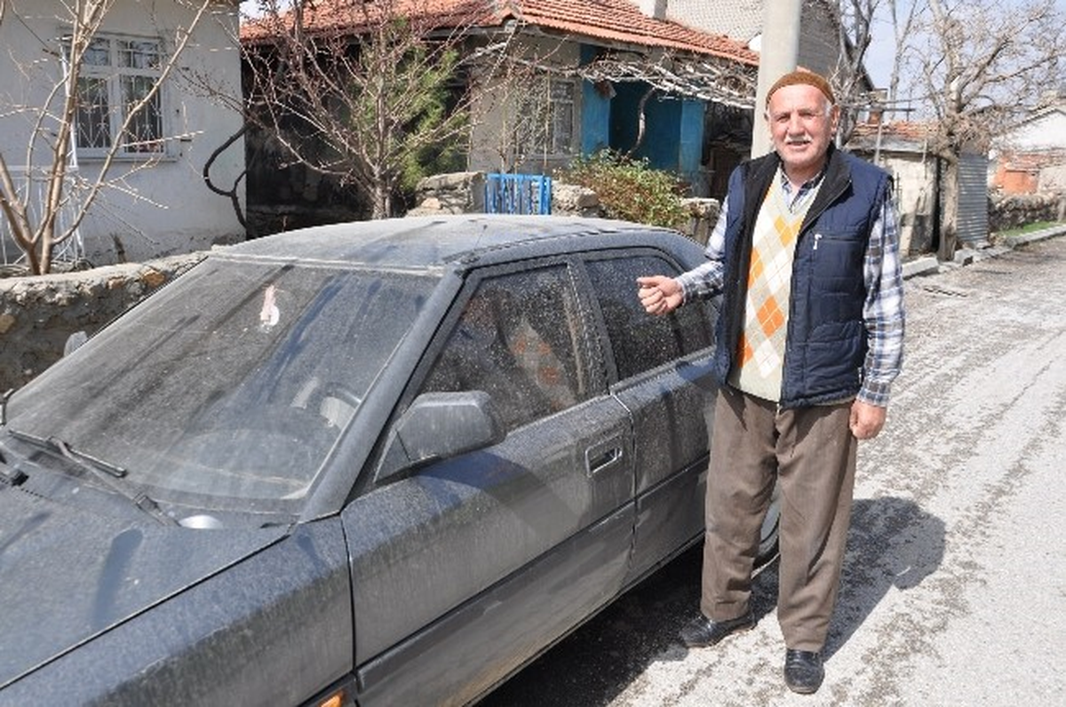 Seydişehir\'de Gökten Çamur Yağdı