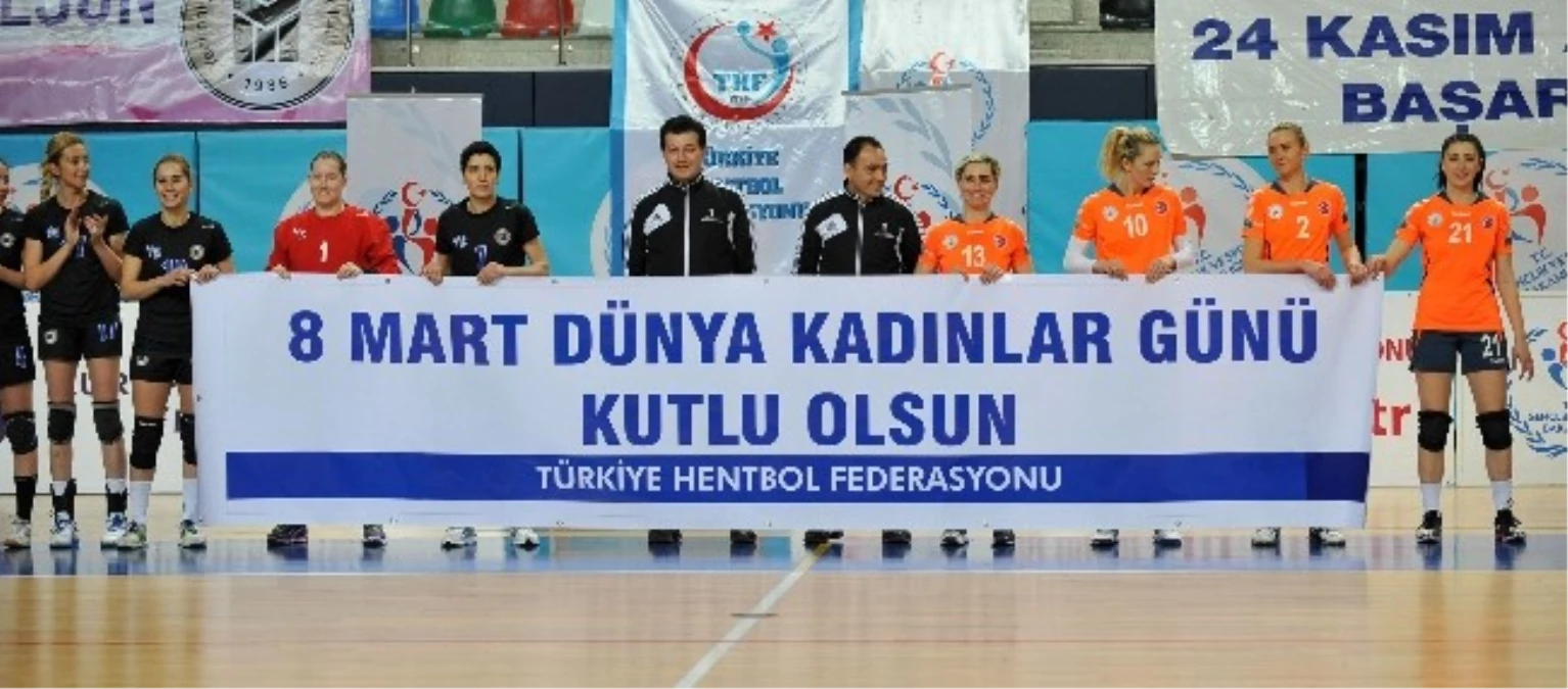 Türkiye Kupası Antalya Ekibi Muratpaşa Belediyesi\'nin