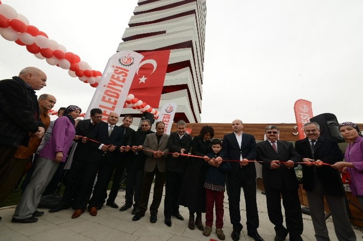 Uşak Ata Park Kule ve Planeteryum Açılısı Yapıldı
