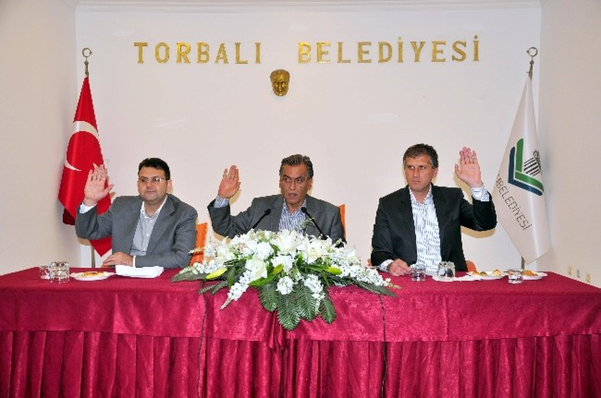 Uygur Veda Etti