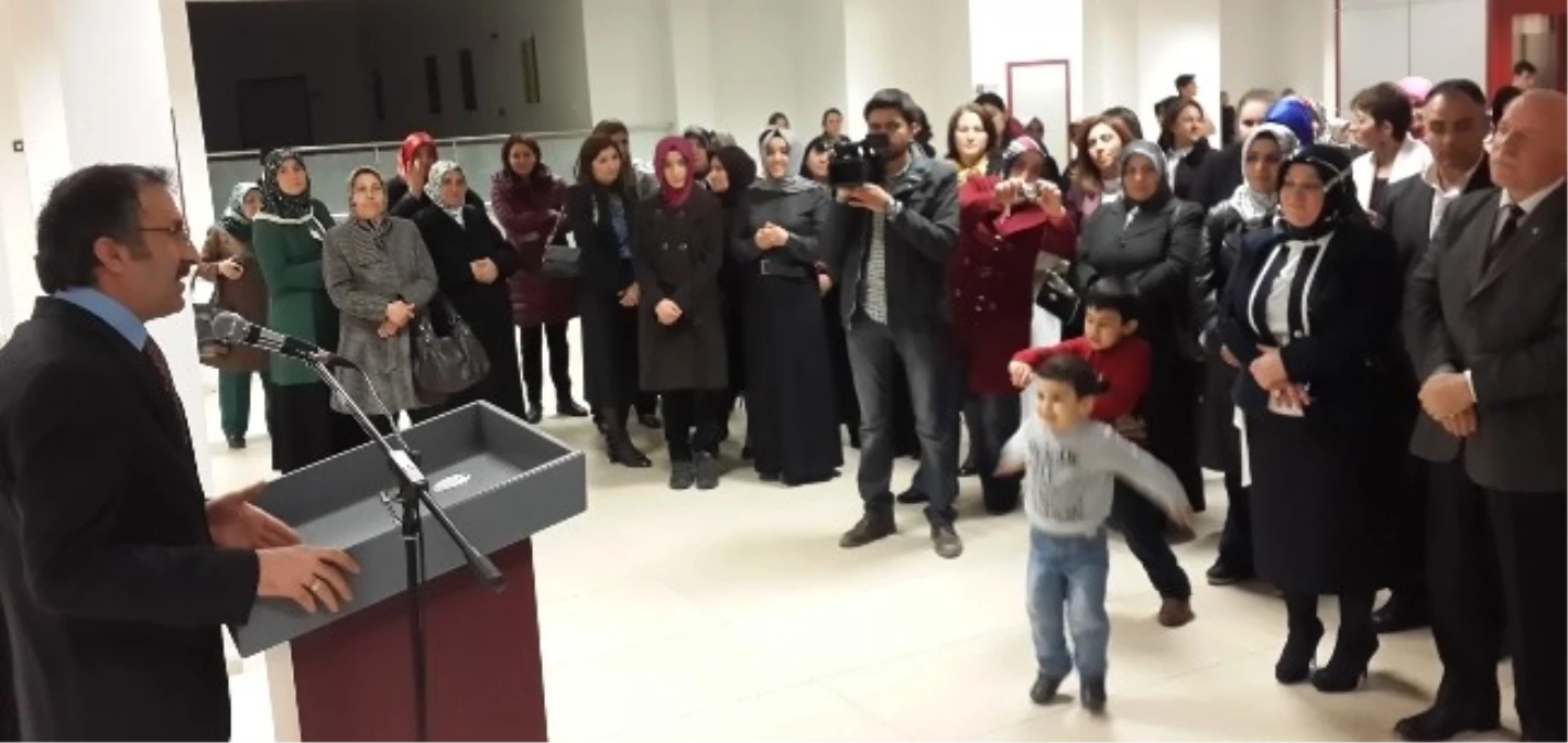 Yavilioğlu, "Kadının Güçlü Olduğu Toplumlarda Aile Güçlü Olur"