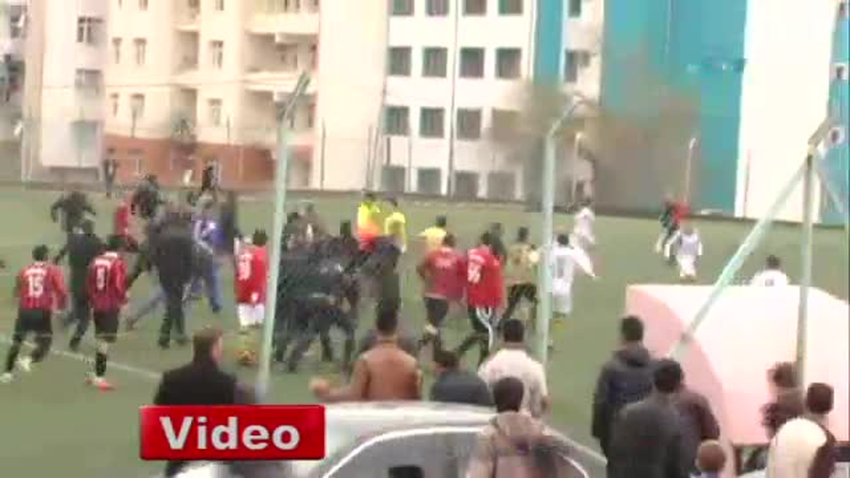Amatör Küme Maçında Olay: 2 Yaralı
