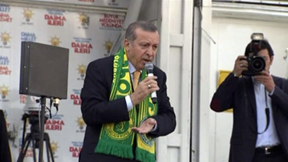 Başbakan Erdoğan: Emniyet Müdürü Sen Ne İş Yapıyorsun, Oradan Seyrediyorsun Yav
