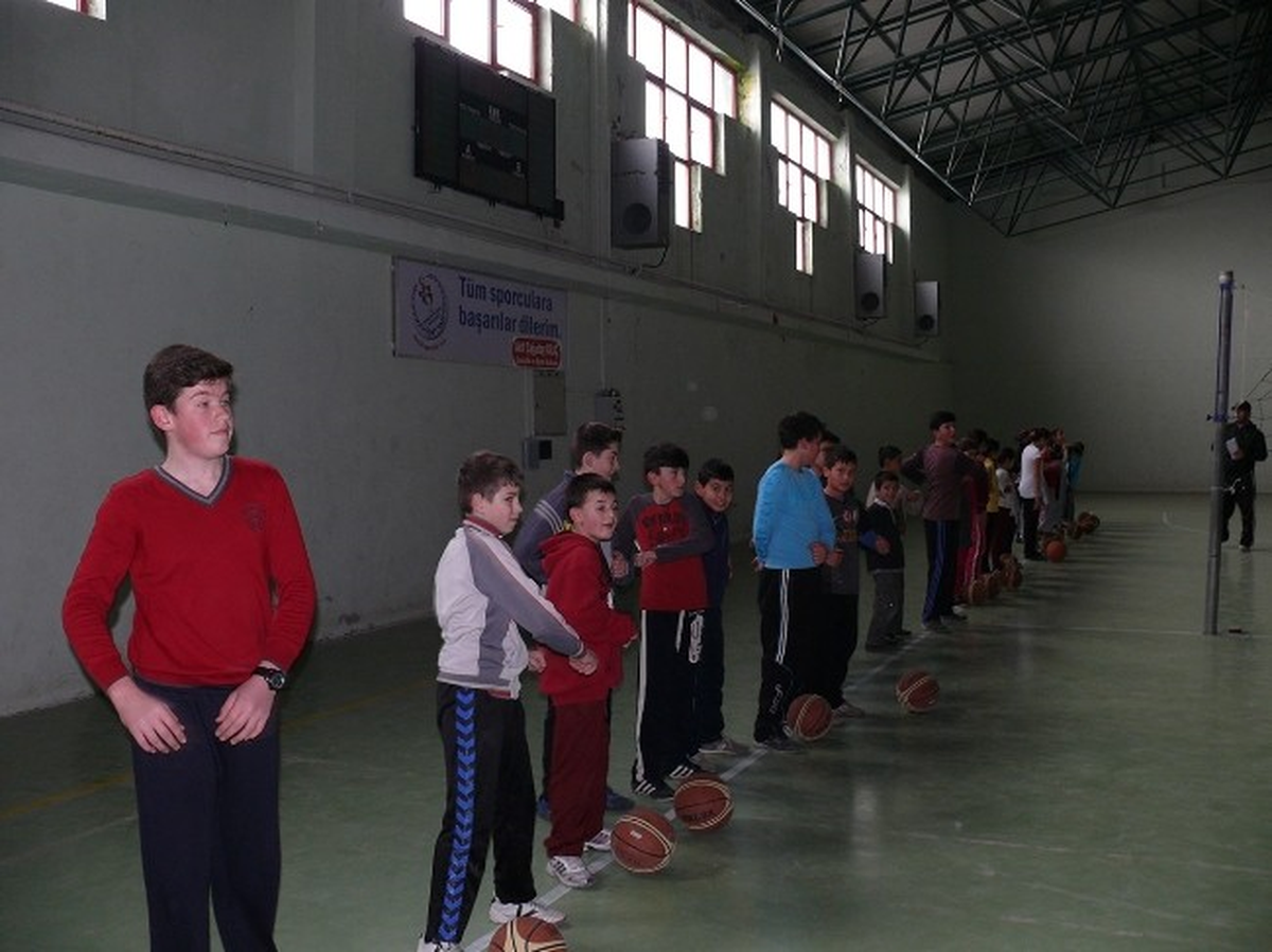 Basketbol Kursuna İlgi Büyük