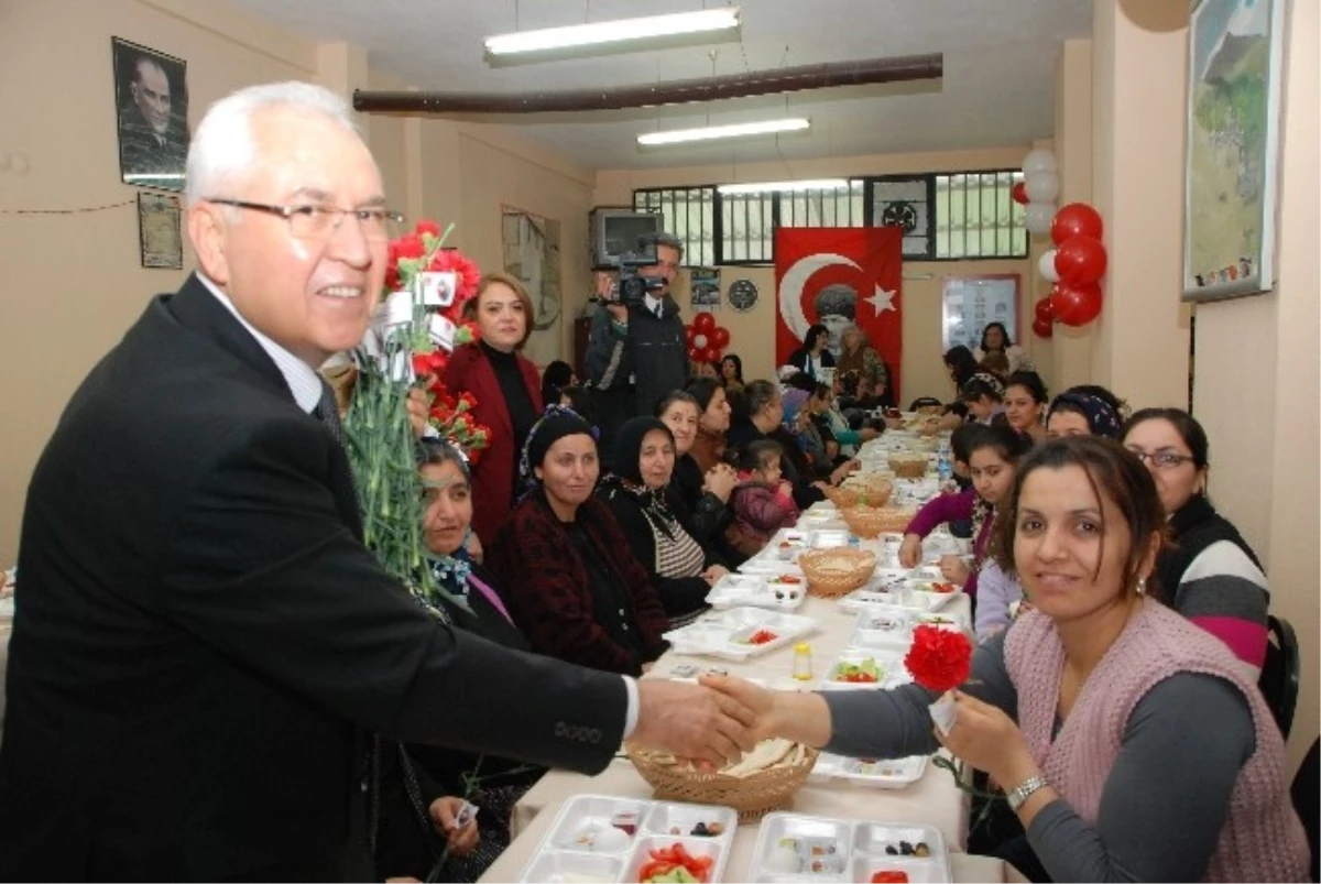 Chpli Selvitopu: "30 Mart Kadınların da Özgürlüğü Olacak"