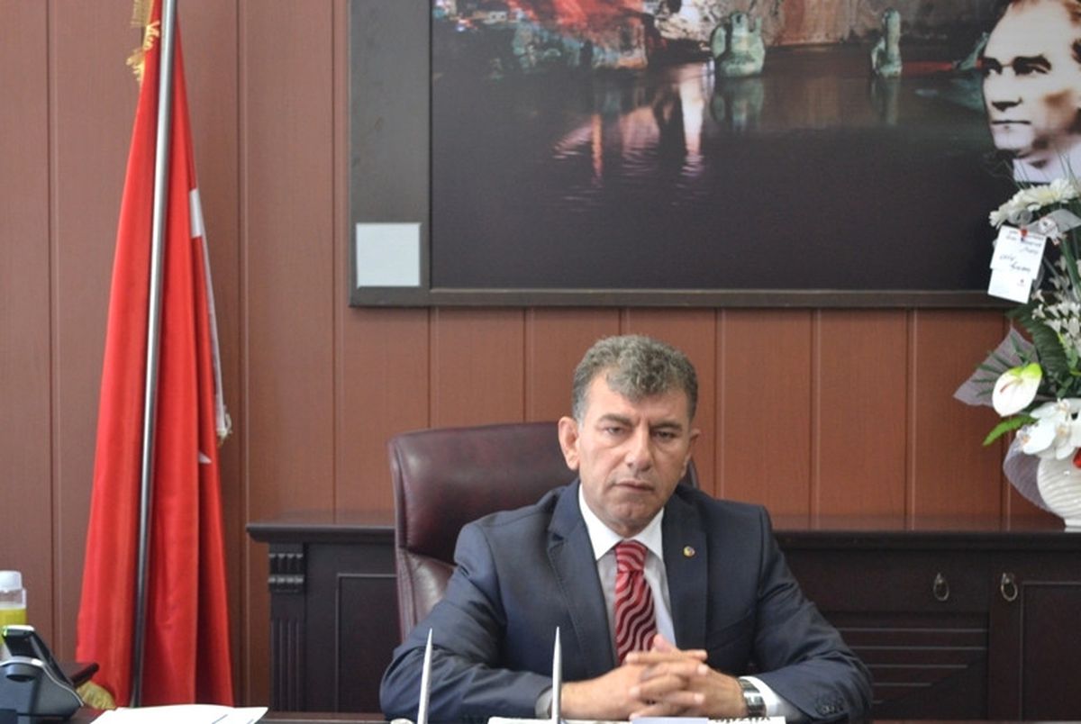 Demir, Dünya Kadınlar Gününü Kutladı