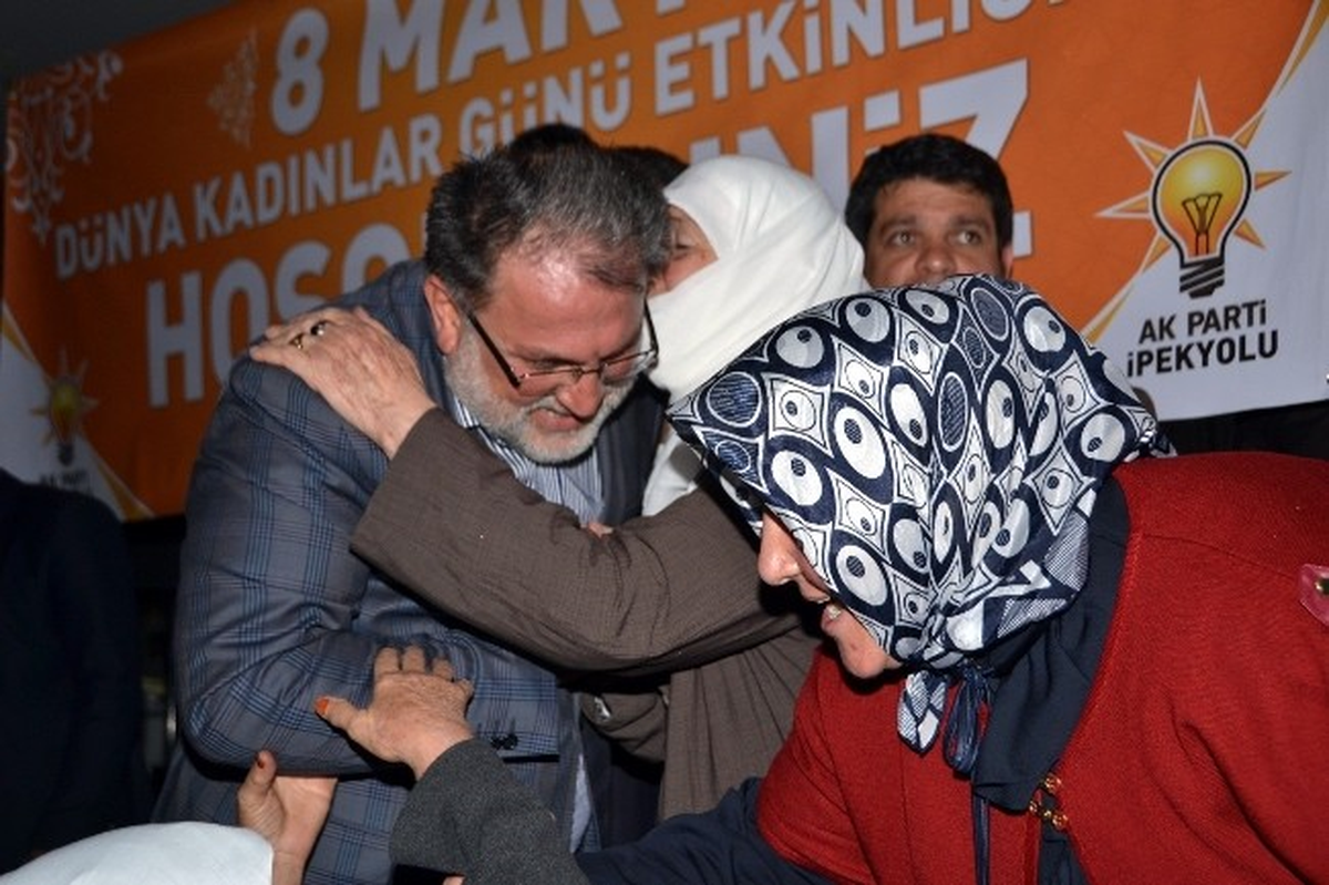 Gülaçar Kadınların 8 Mart Kadınlar Gününü Kutladı