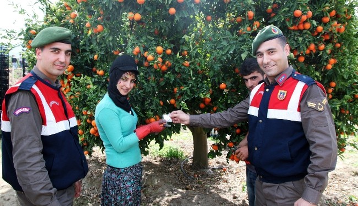 Jandarmadan Kadınlar Günü Kutlaması