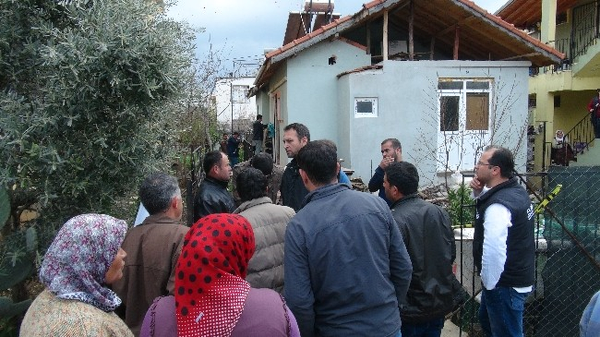 Karısını ve 7 Aylık Bebeğini Tüfekle Vurarak Öldürdü