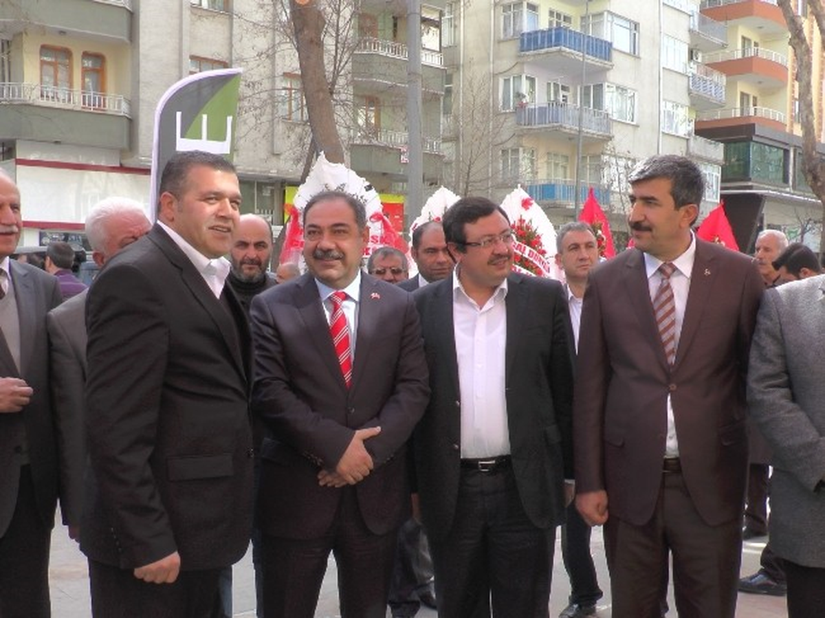 Kıtlık: "Battalgazi\'yi Gençlerle Birlikte Yöneteceğim"