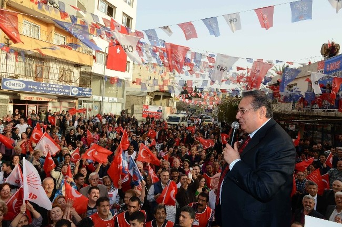 Özcan Seçim Çalışmalarını Sürdürüyor