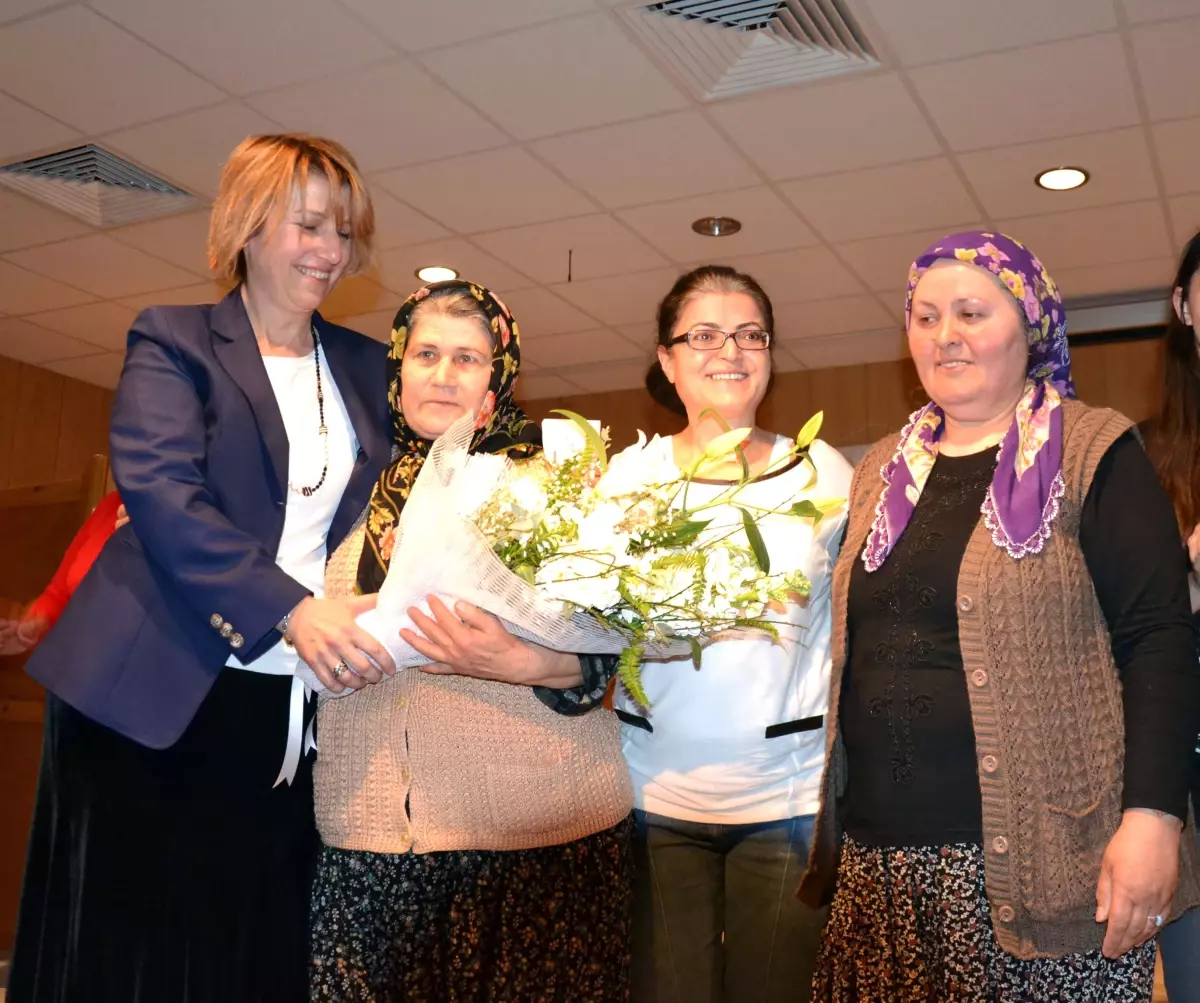 ''Ozon Tabakası''Adlı Oyuna Ankara'da Yoğun İlgi