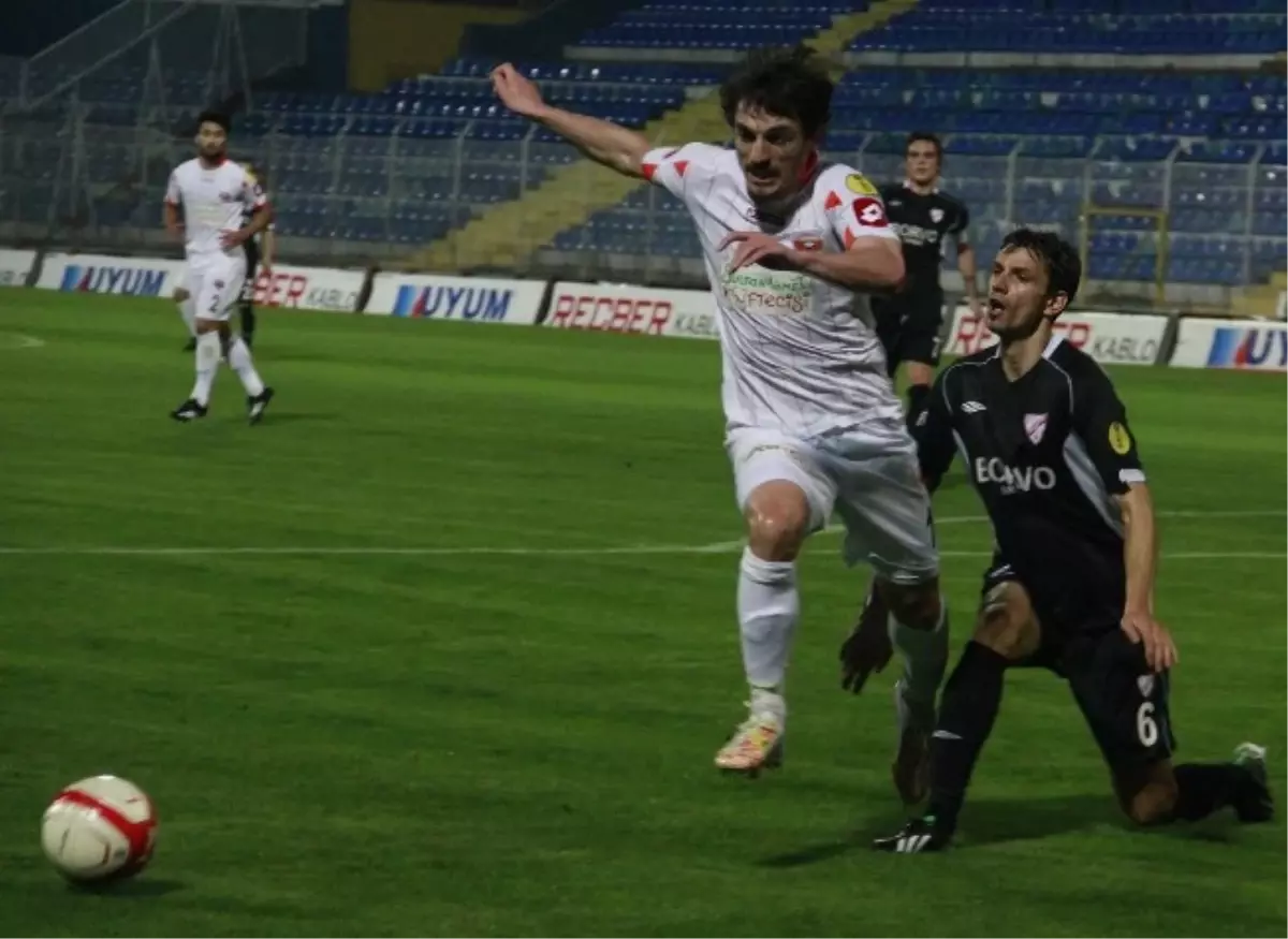 Adanaspor, Evinde Güldü