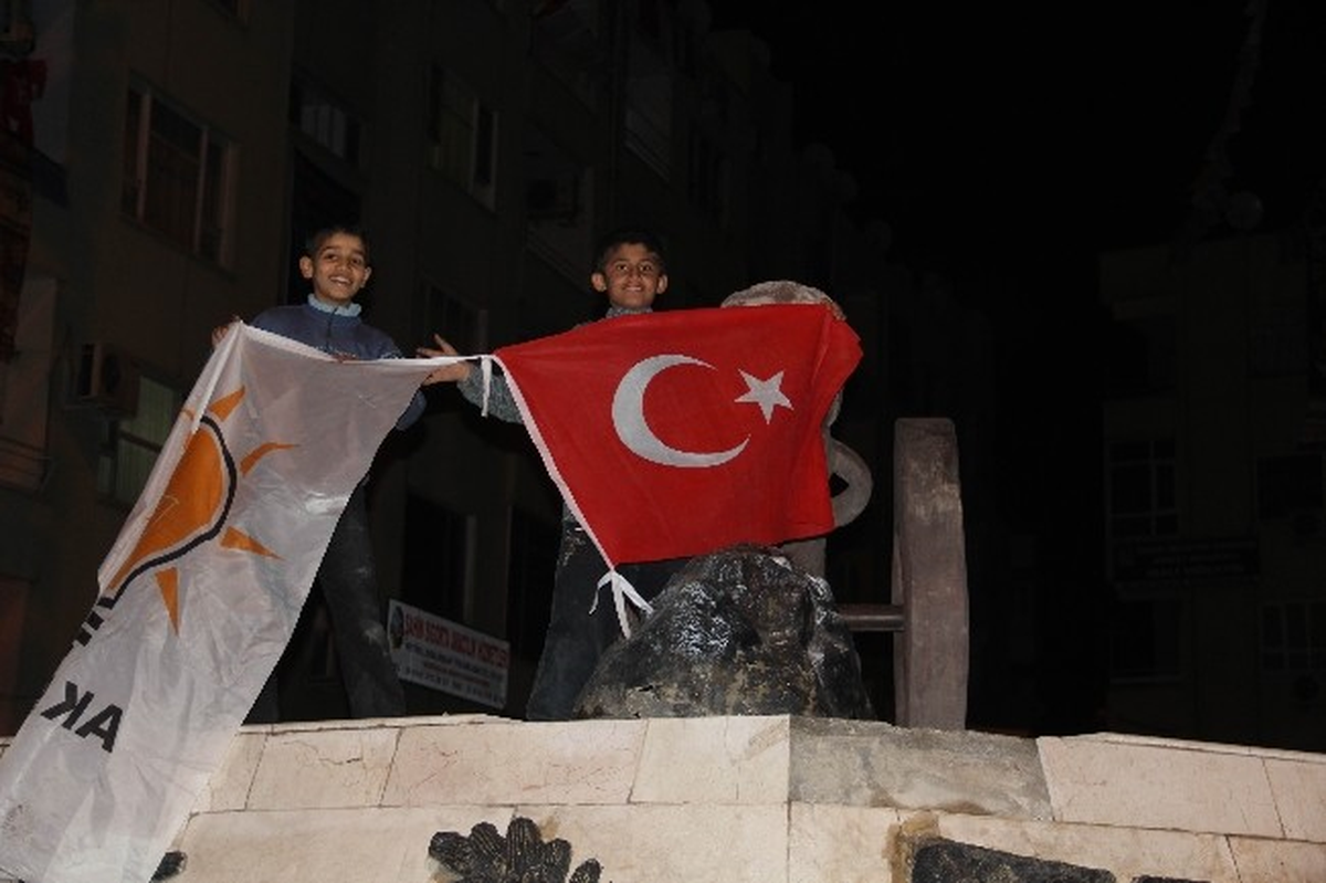 Şanlıurfa\'da Başbakan Heyecanı