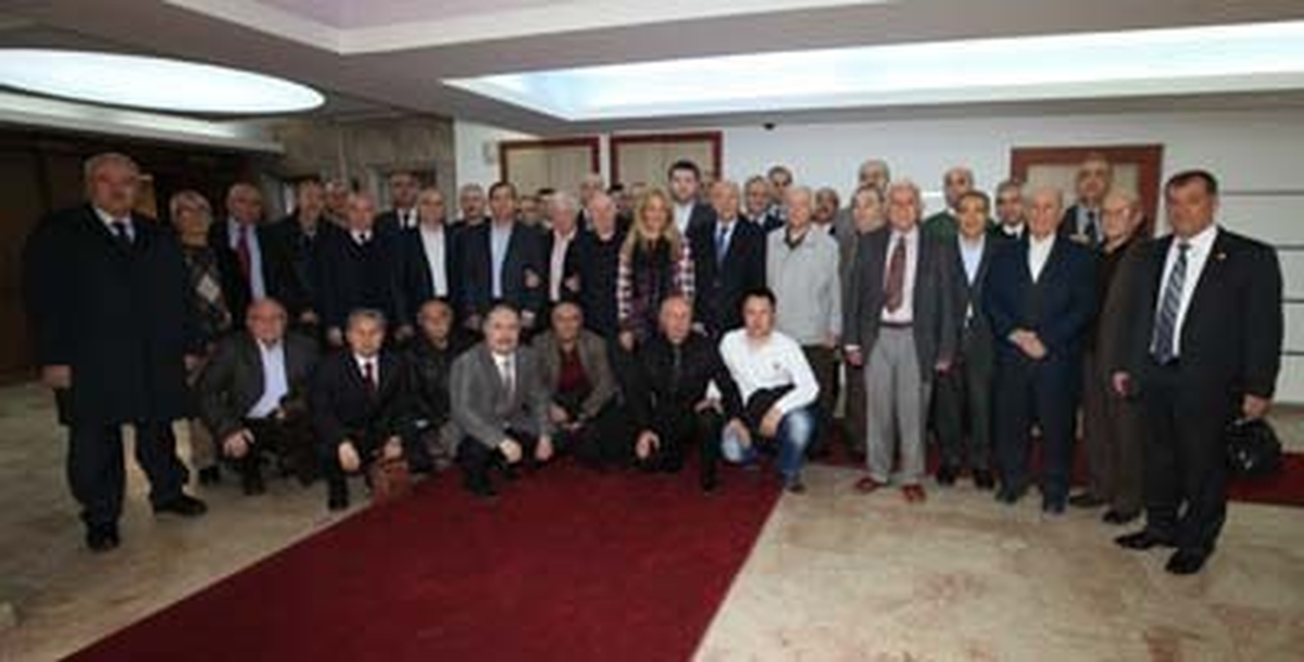 Yaşar\'a Hemşerilerinden Destek