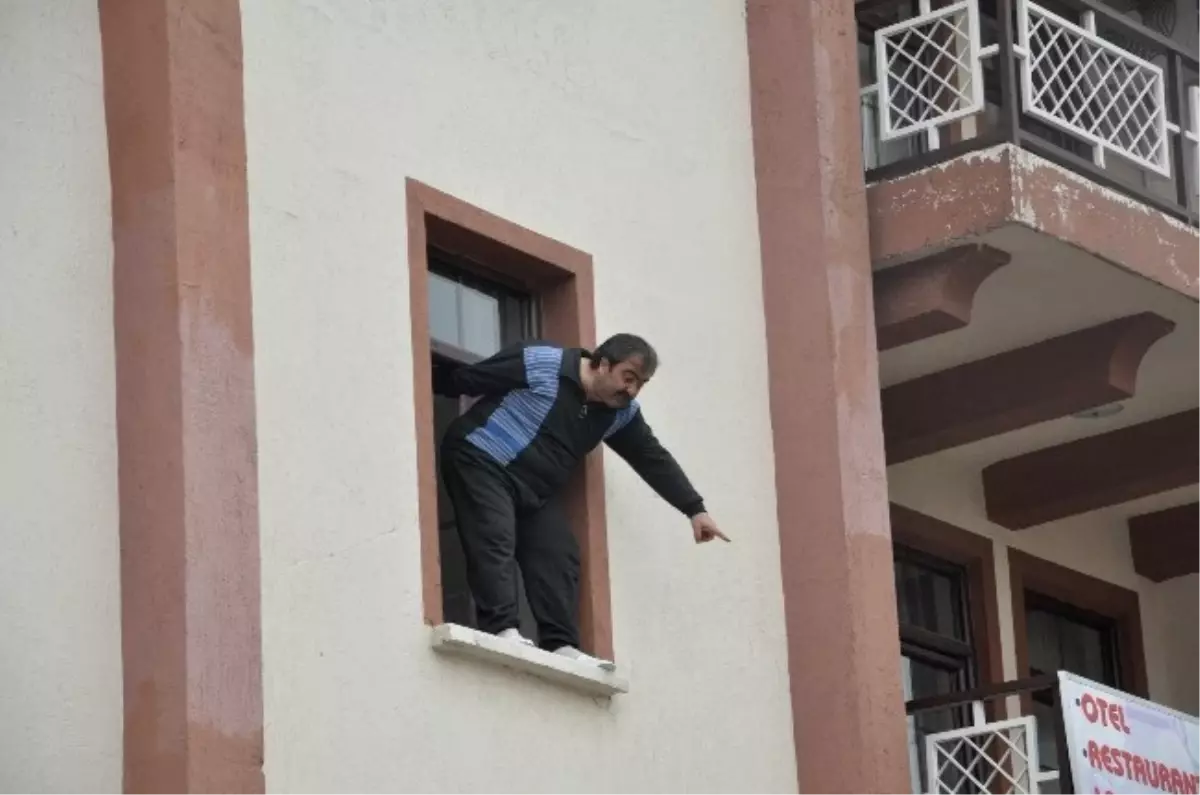 Afyonkarahisar\'da İntihar Girişimi