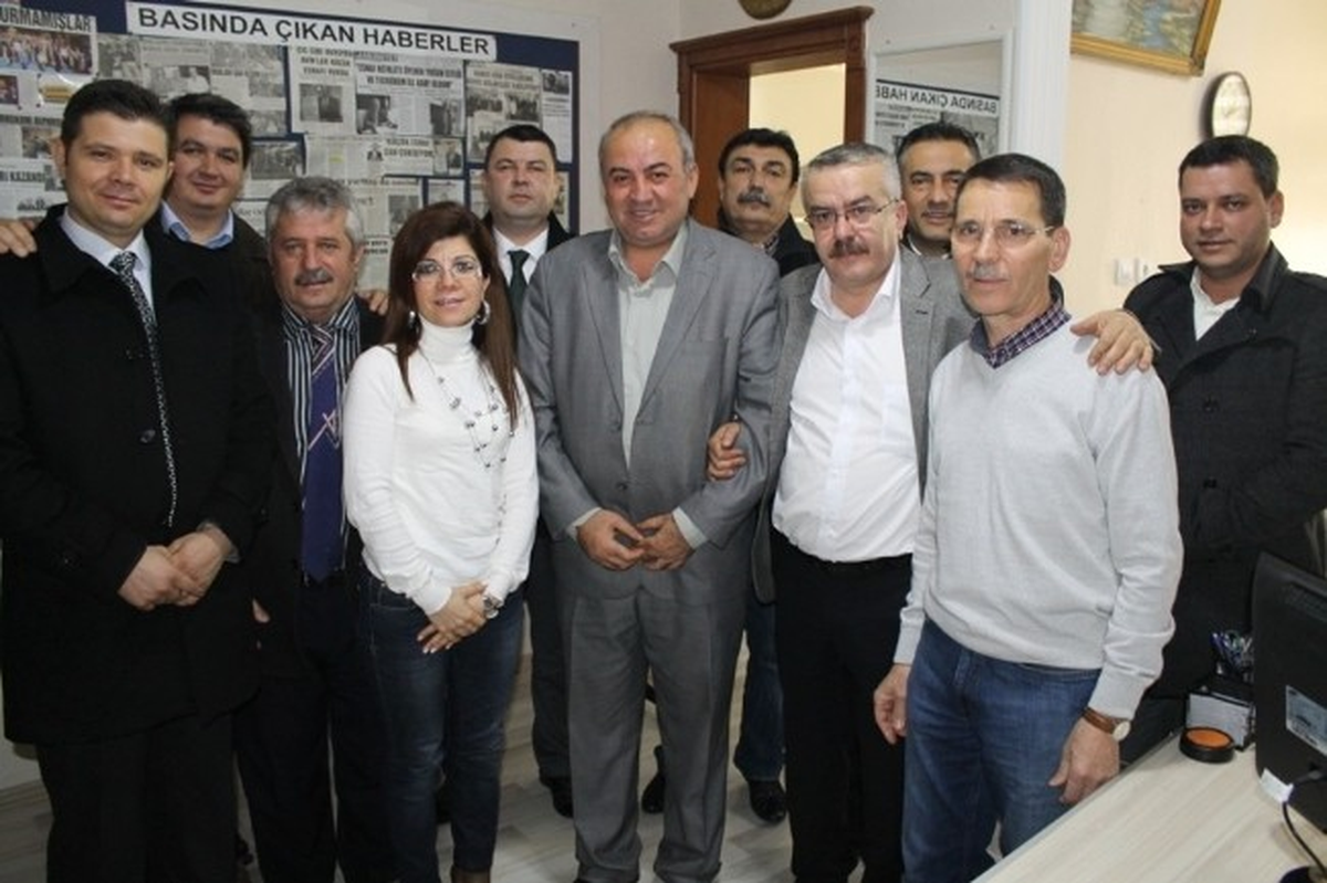 AK Parti Belediye Başkan Adayından Esnaf Ziyareti
