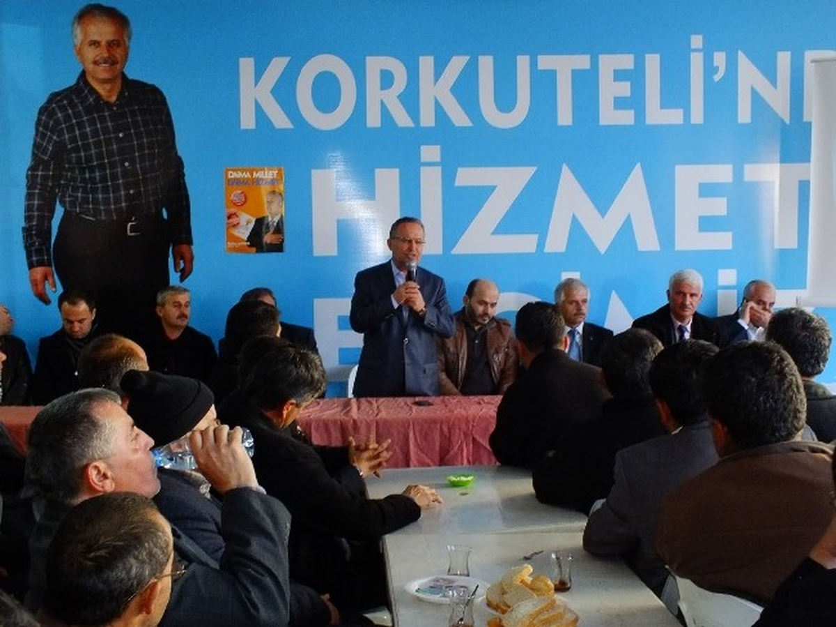 AK Parti İlçe Teşkilatı Sandık Başı Görevlilerine Eğitim Verdi