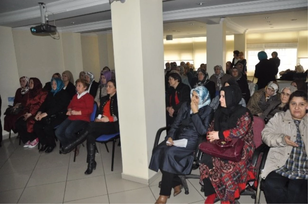 AK Parti Kadın Kolları Genişletilmiş Seçim Toplantısı Düzenledi