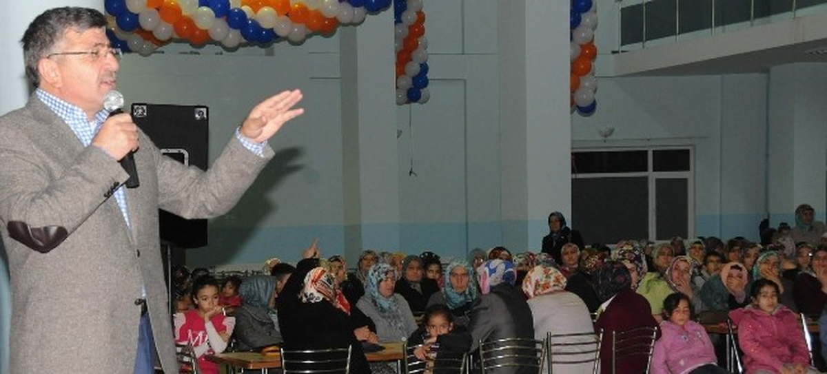 Akdoğan, Vatandaşlarla Buluşmaya Devam Ediyor