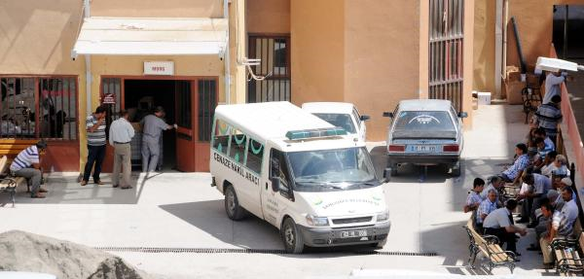 Urfa\'da 34 Yaşındaki Şahıs Babasını Bıçaklayarak Öldürdü