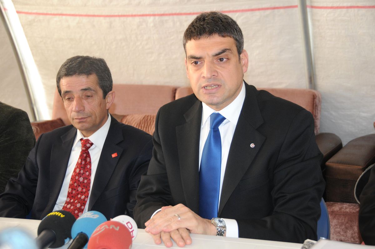 CHP\'li Oran, Eski Genelkurmay Başkanı Orgeneral Başbuğ\'u Ziyaret Etti