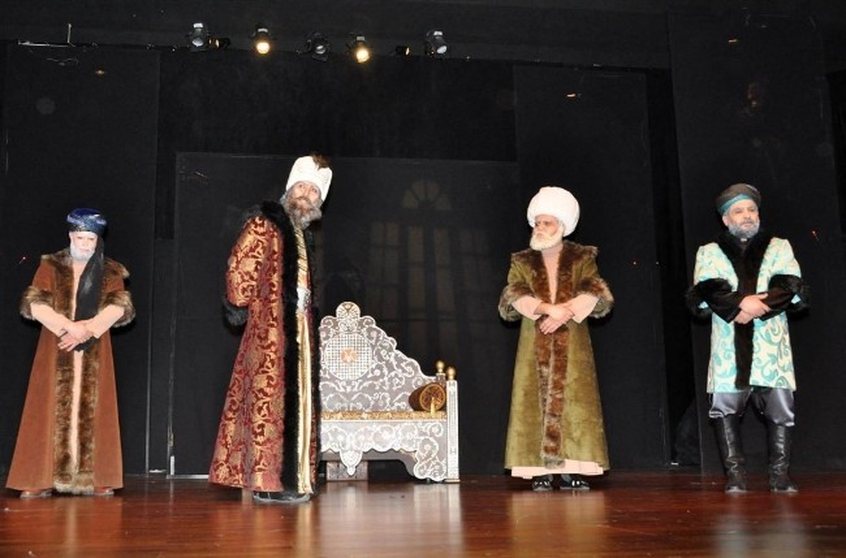 Kanuni ve Sinan" Oyununa Yoğun İlgi