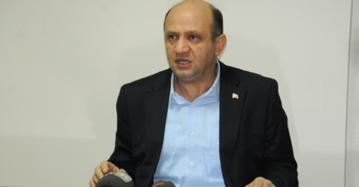 Bakan Fikri Işık: "Sanayi Üretimi Hız Kesmeden Yoluna Devam Ediyor"