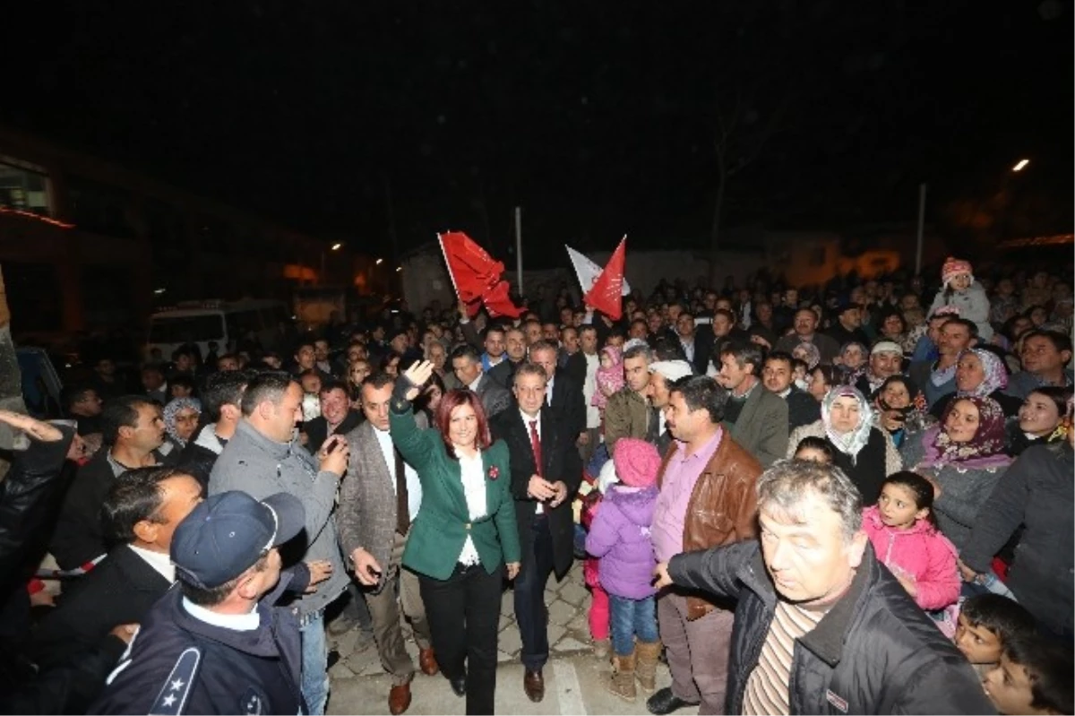 Başkan Çerçioğlu Karacasu Atatürk Meydanı\'nı Açtı