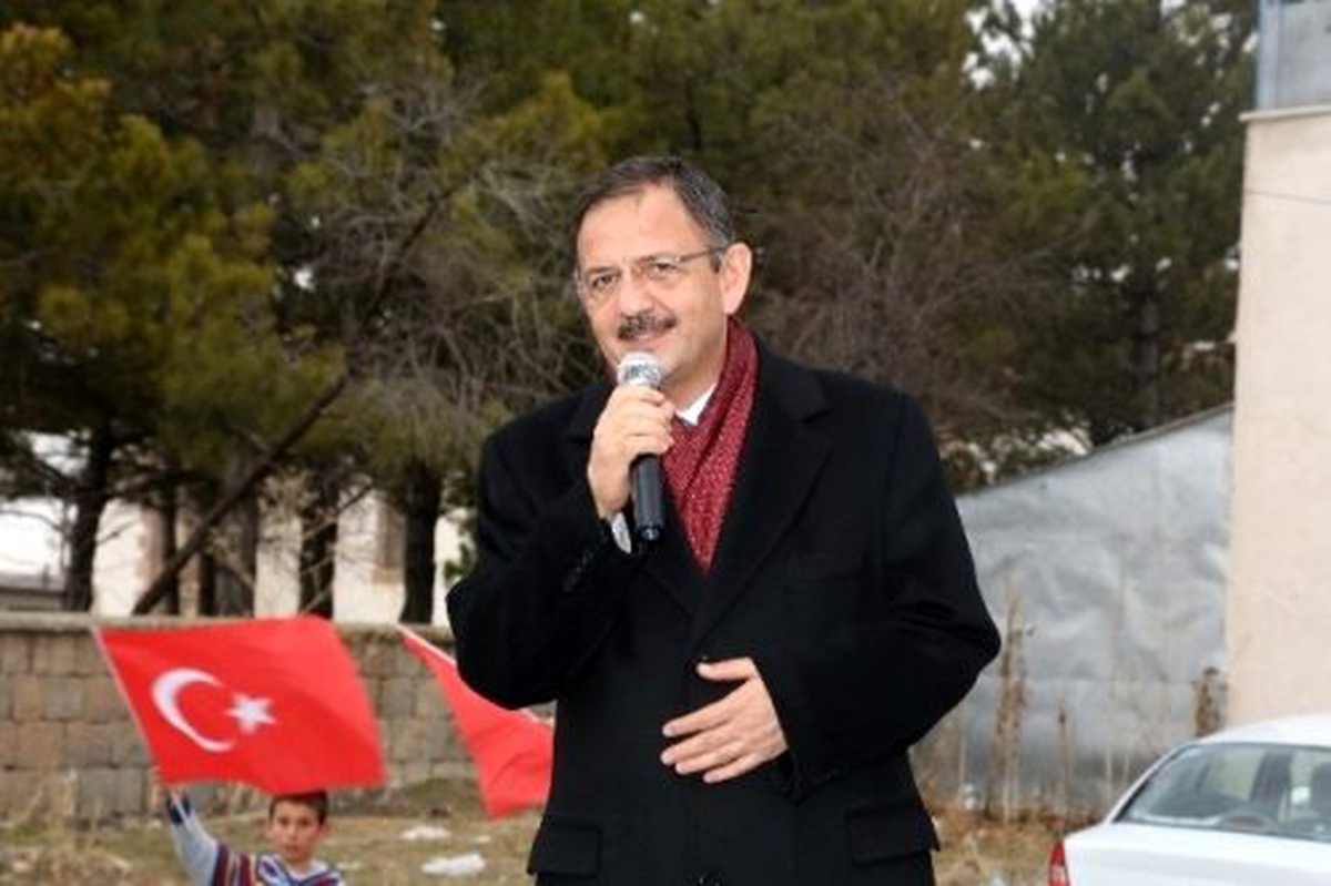 Özhaseki: 500 Milyon Liralık Şehir Parkında Ağaçlara Bebek Gibi Bakacağız
