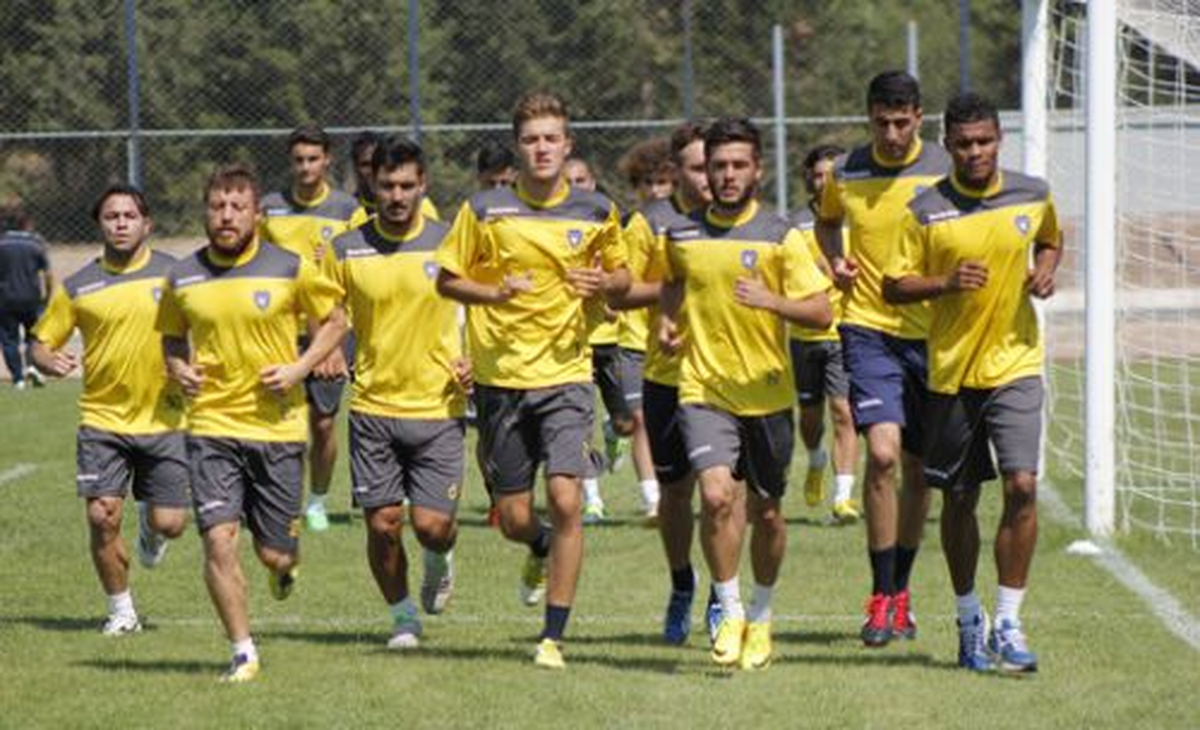 Bucaspor\'a Zor Maç