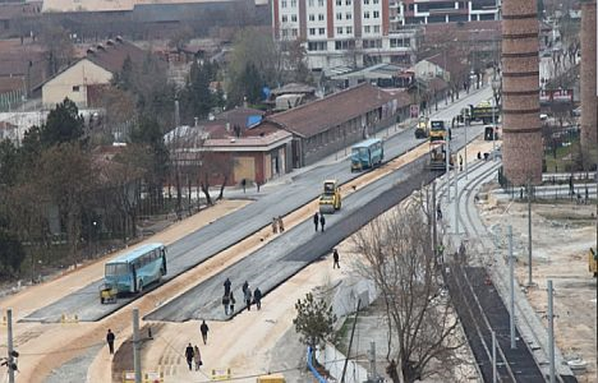 Büyükşehir Belediyesi\'nden Tramvay Hattı Açıklaması