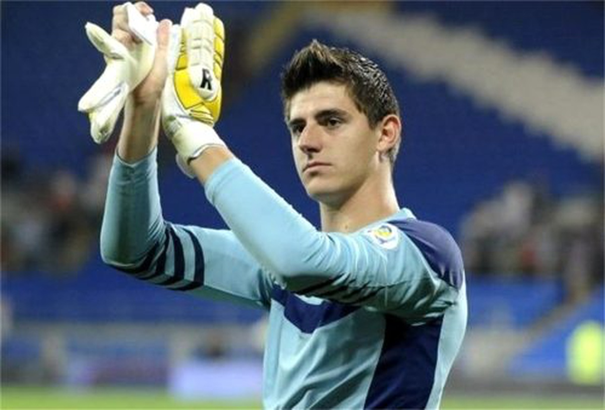 Courtois Real Madrid\'e mi Gidiyor?
