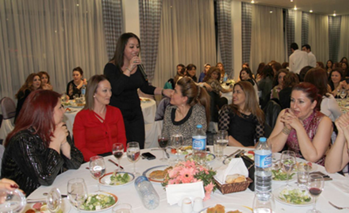 Diyarbakır\'da İş Kadınlar Doyasıya Eğlendi
