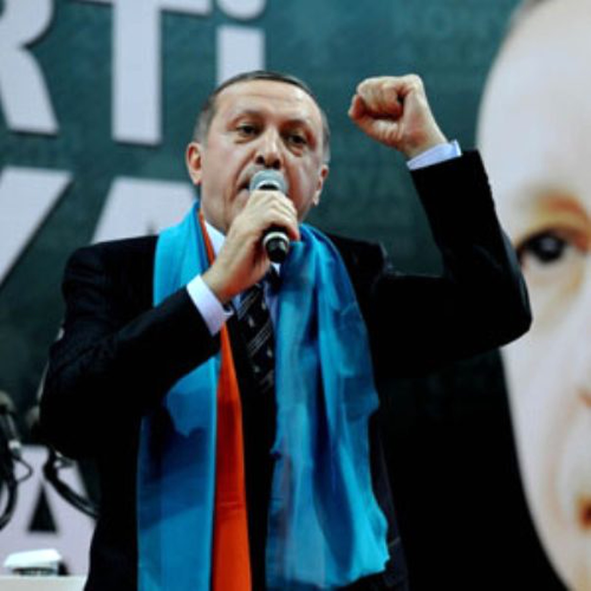 Başbakan Erdoğan: Bu Seçim AK Parti ile Diğerlerinin Seçimi Olacak