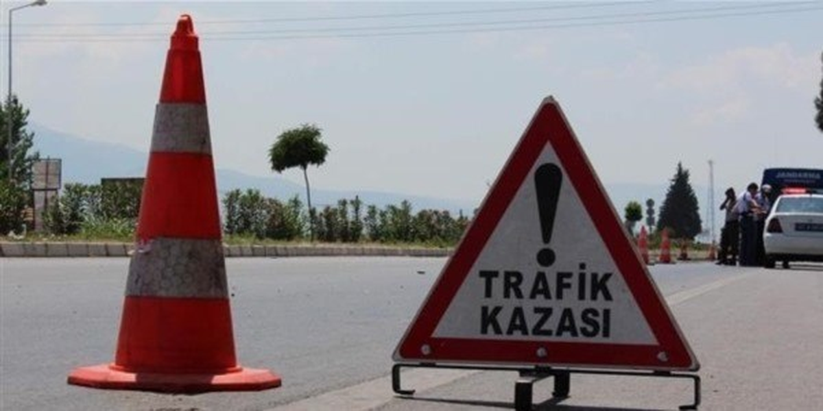 Erzincan\'da Trafik Kazası: 1 Yaralı