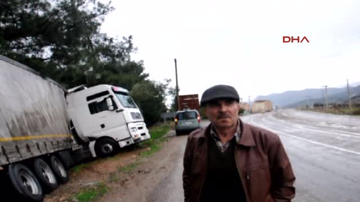 İslahiye\'de Yağmur Kazaları: 2 Yaralı