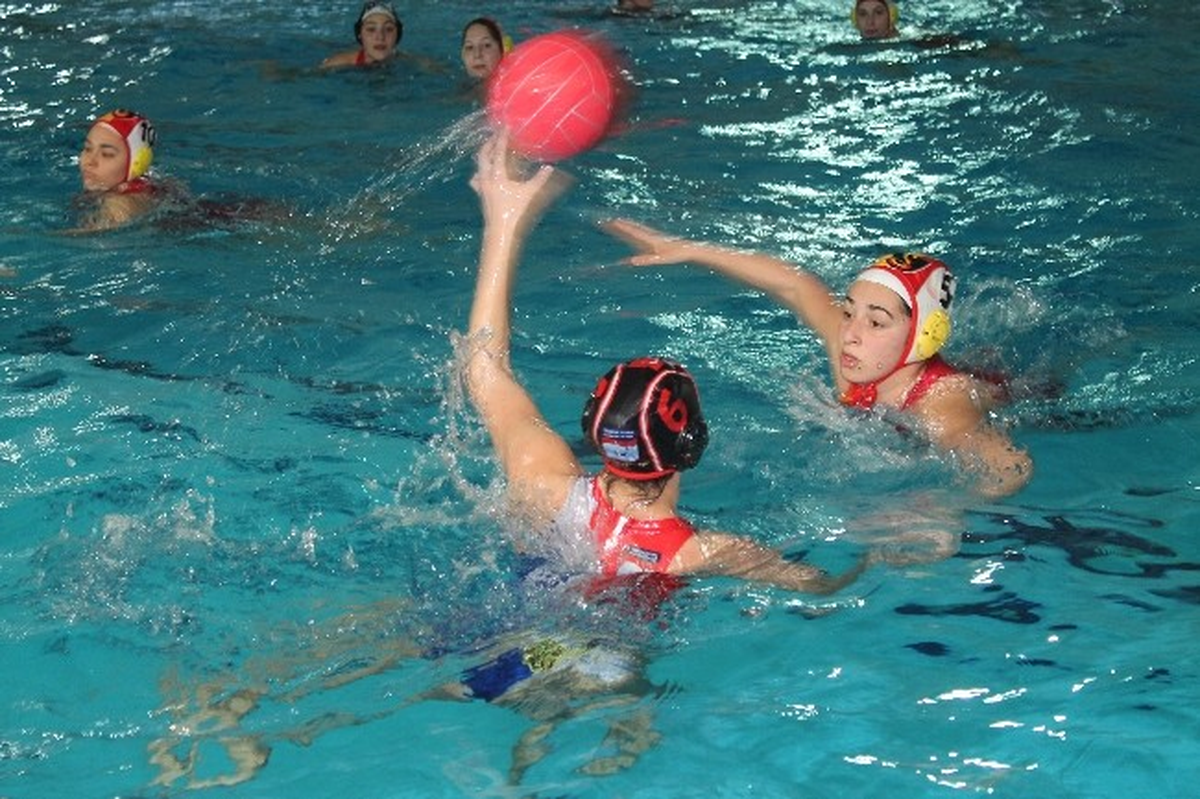 Kadınlardan Barışa Sporla Katkı
