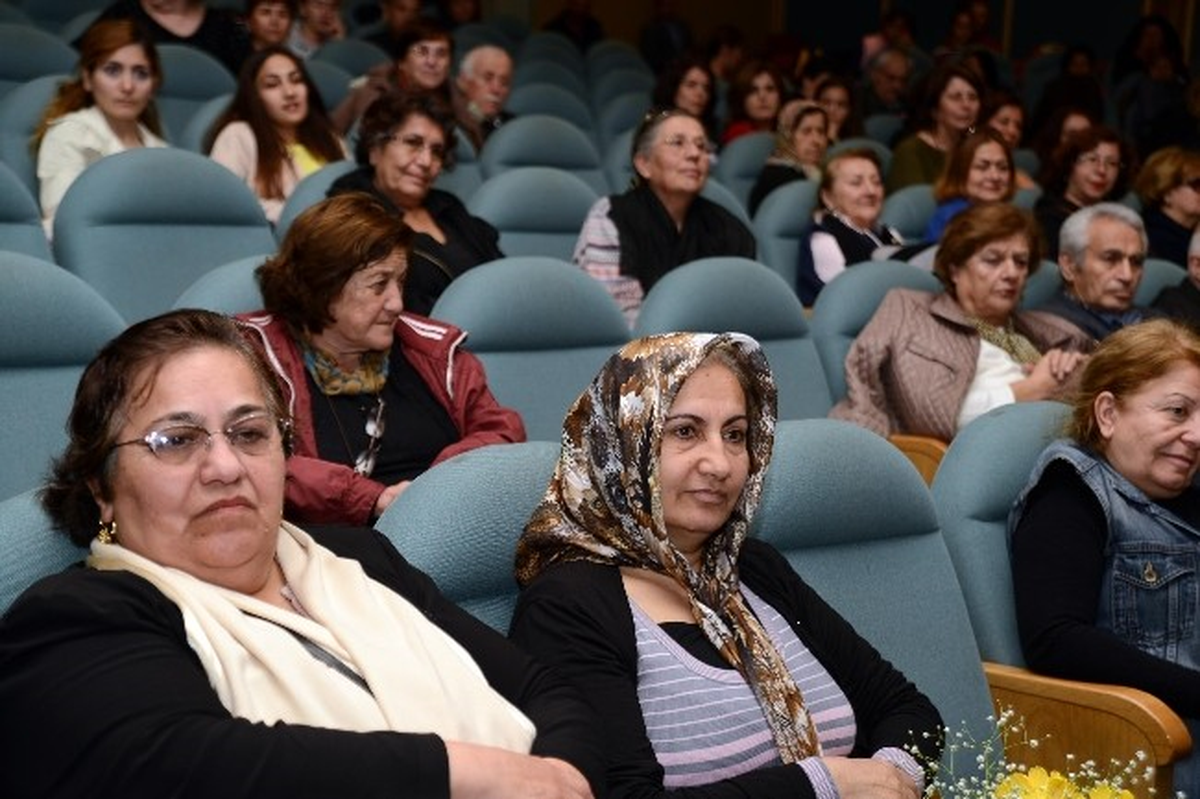 Kadınlardan Duygulandıran Hikayeler